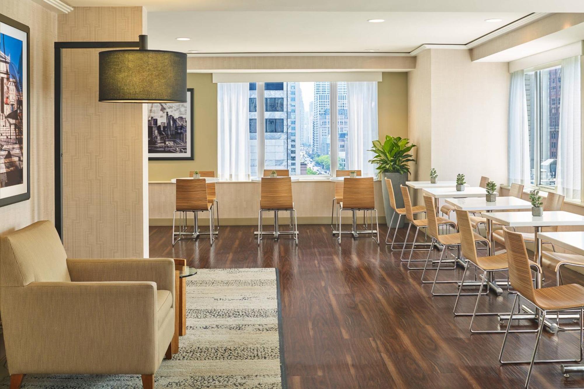 The Westin Michigan Avenue Chicago Hotel Екстериор снимка